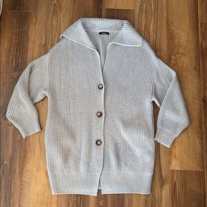 5/$25🌼 Long Gray Slouchy Knit Button-up Cardigan